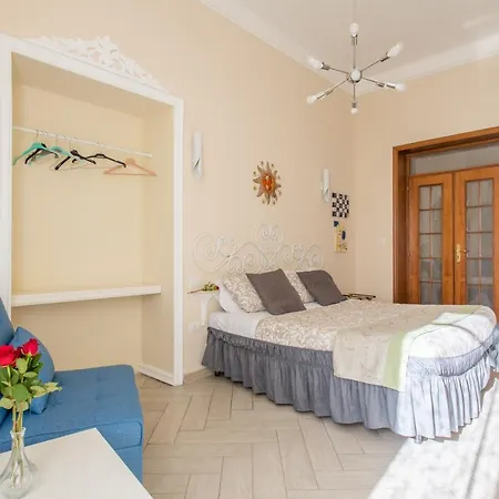 Santa Teresa A Chiaia Bed & Breakfast