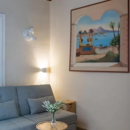 Santa Teresa A Chiaia Bed & Breakfast Naples
