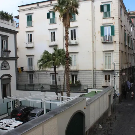 Santa Teresa A Chiaia Bed & Breakfast